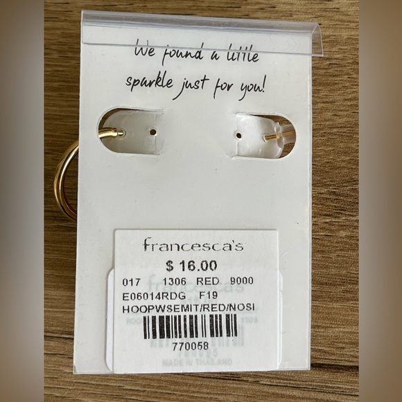 NWT Francesca’s Gold Tone Faceted Red Stone Teardrop Drop Hoop Earrings - Picture 2 of 2